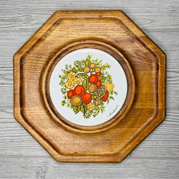 Vintage Goodwood teak / ceramic cheese & cracker tray with glass dome cloche - Picture 8 of 11